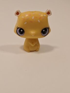 Littlest Pet Shop pet #3011 Mini Hamster From Sugar Chic Shoppe Glitter Pack Set